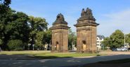 Eingang-Grosser Garten-Dresden.jpg